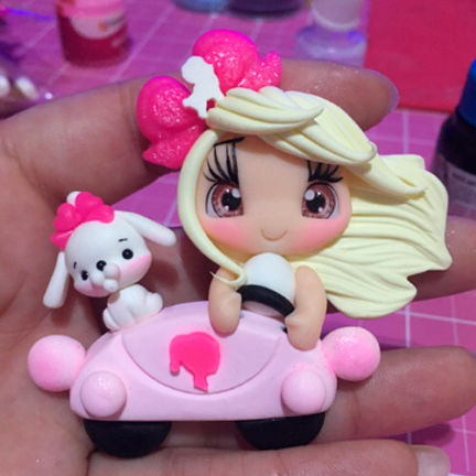 Barbie no Carro - Lou's Craft
