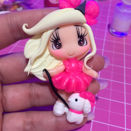 Barbie no Carro - Lou's Craft